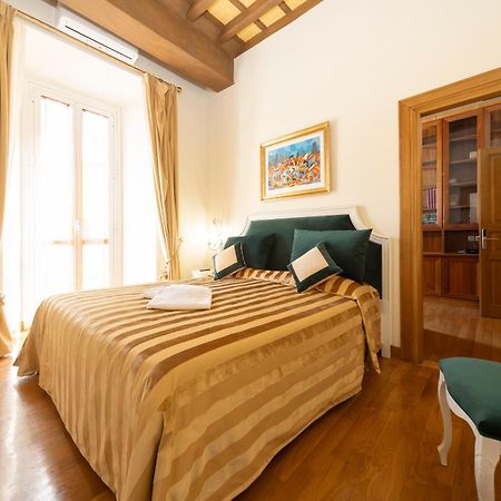 Pantheon Suites In Рим Экстерьер фото