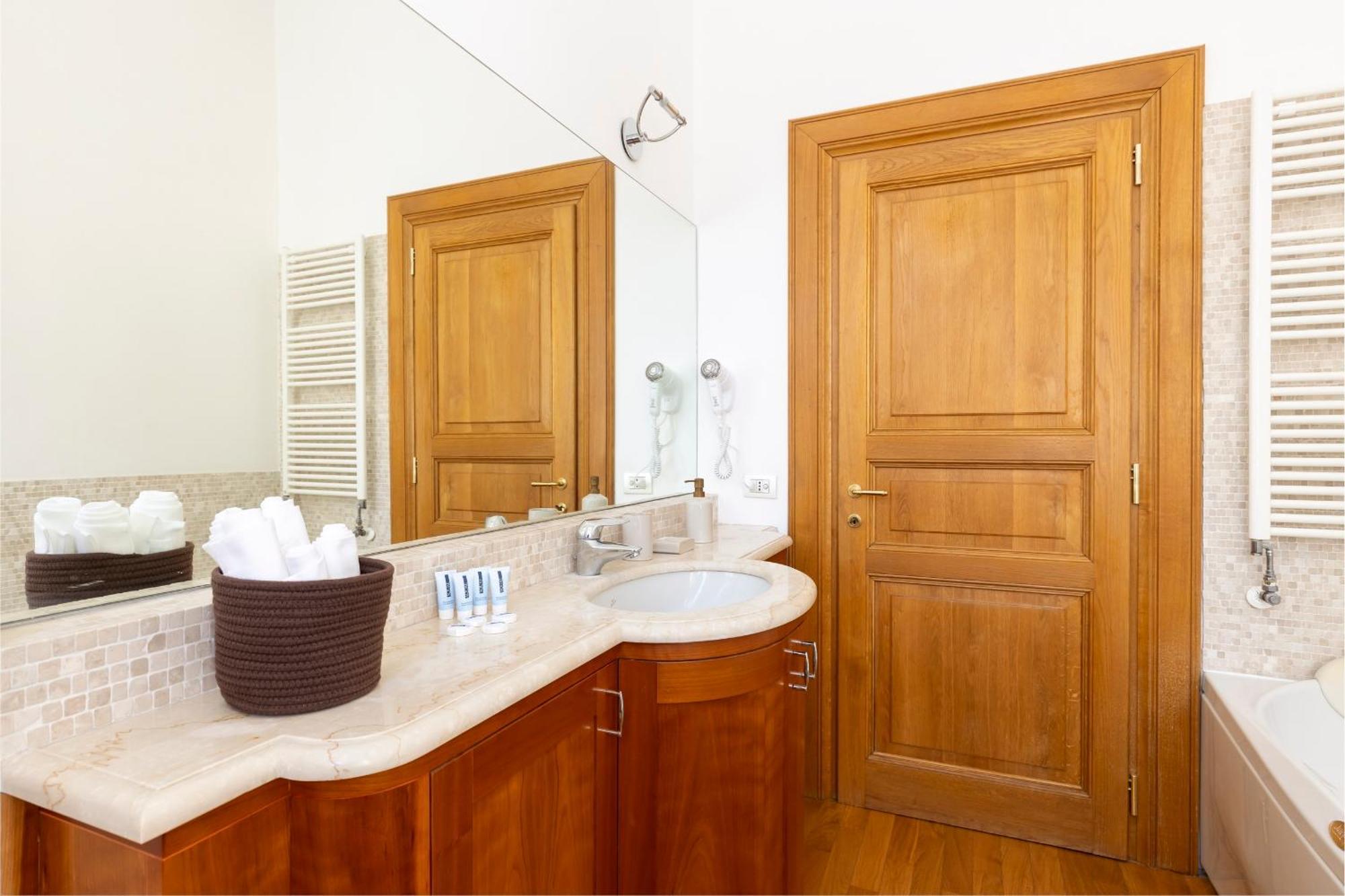 Pantheon Suites In Рим Экстерьер фото
