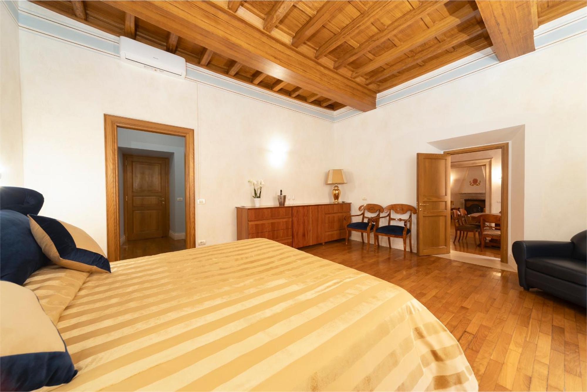 Pantheon Suites In Рим Экстерьер фото